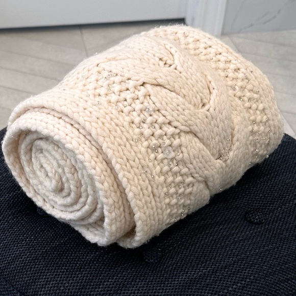 NWOT Kate Spade chunky knit wool ivory scarf beaded - Picture 3 of 5